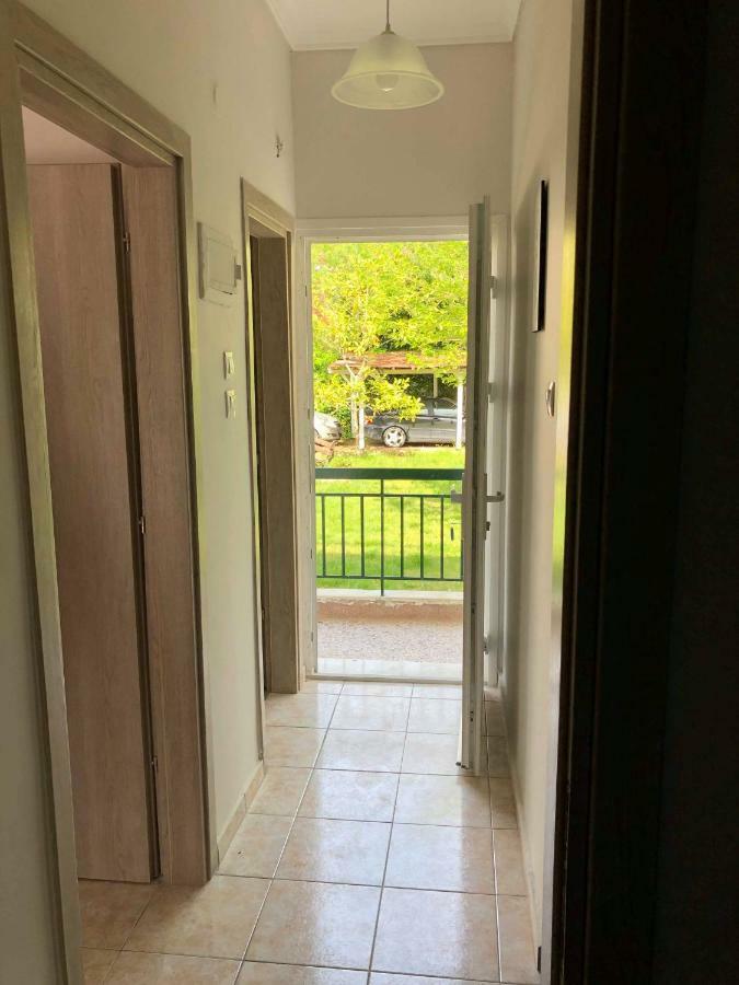 Samakovlis Apartments ネア・ミカニオーナ エクステリア 写真
